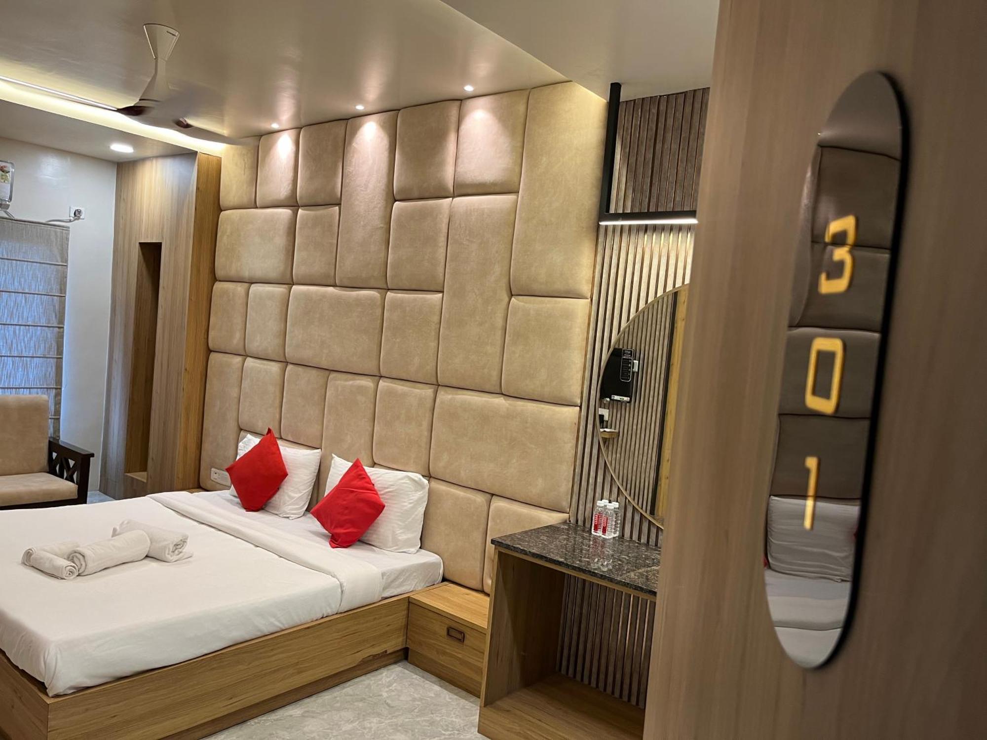 Hotel Soho House By Jayshrea Chandrapur Esterno foto